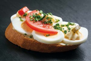 Ei Scheiben und Tomaten