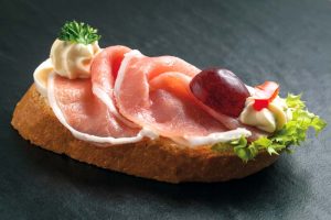 Saftiger Lachsschinken